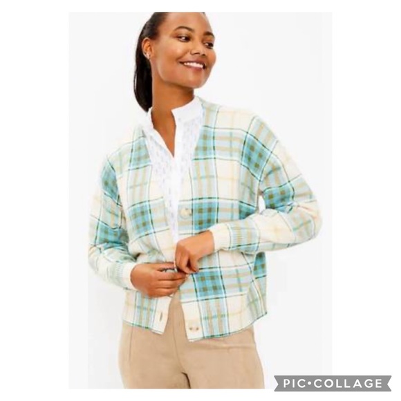 LOFT Sweaters - EUC LOFT Petite Plaid Ribbed V-Neck Cardigan